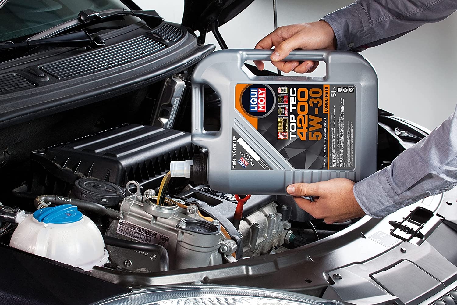 5L Liqui Moly TopTec 4200 Longlife III 5W-30 New Generation 5L Liqui Moly TopTec 4200 Longlife III 5W-30 New Generation
